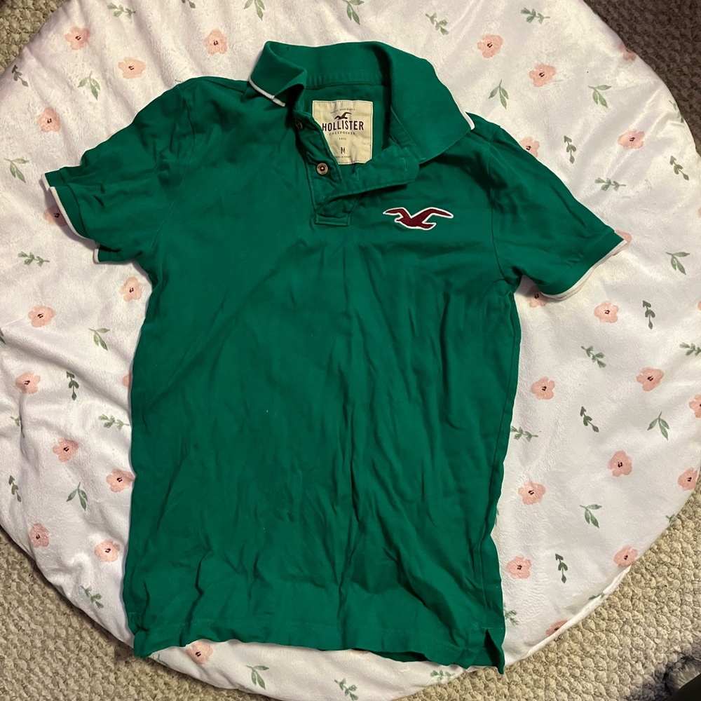 Hollister green shirt medium